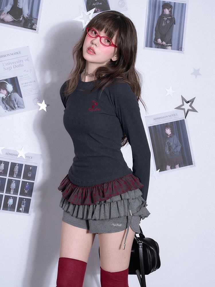 

SagiDolls Spicy Red Plaid Slim Fit T-irt for Women Vntine's Day Special Edition Trendy Cotton Blend Long Sve round Ne