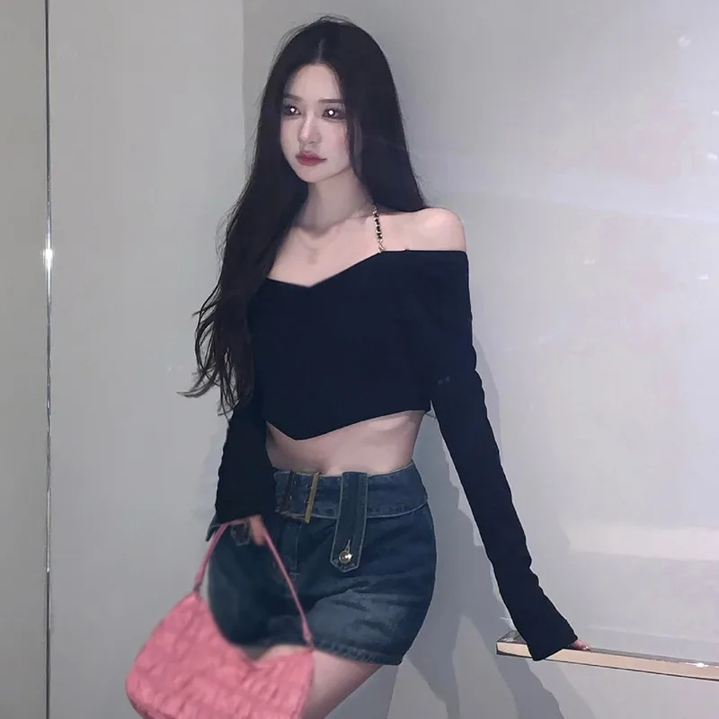 Korean Tops  Cropped Long-sleeve T-shirt Solid Open Back Halter Chain