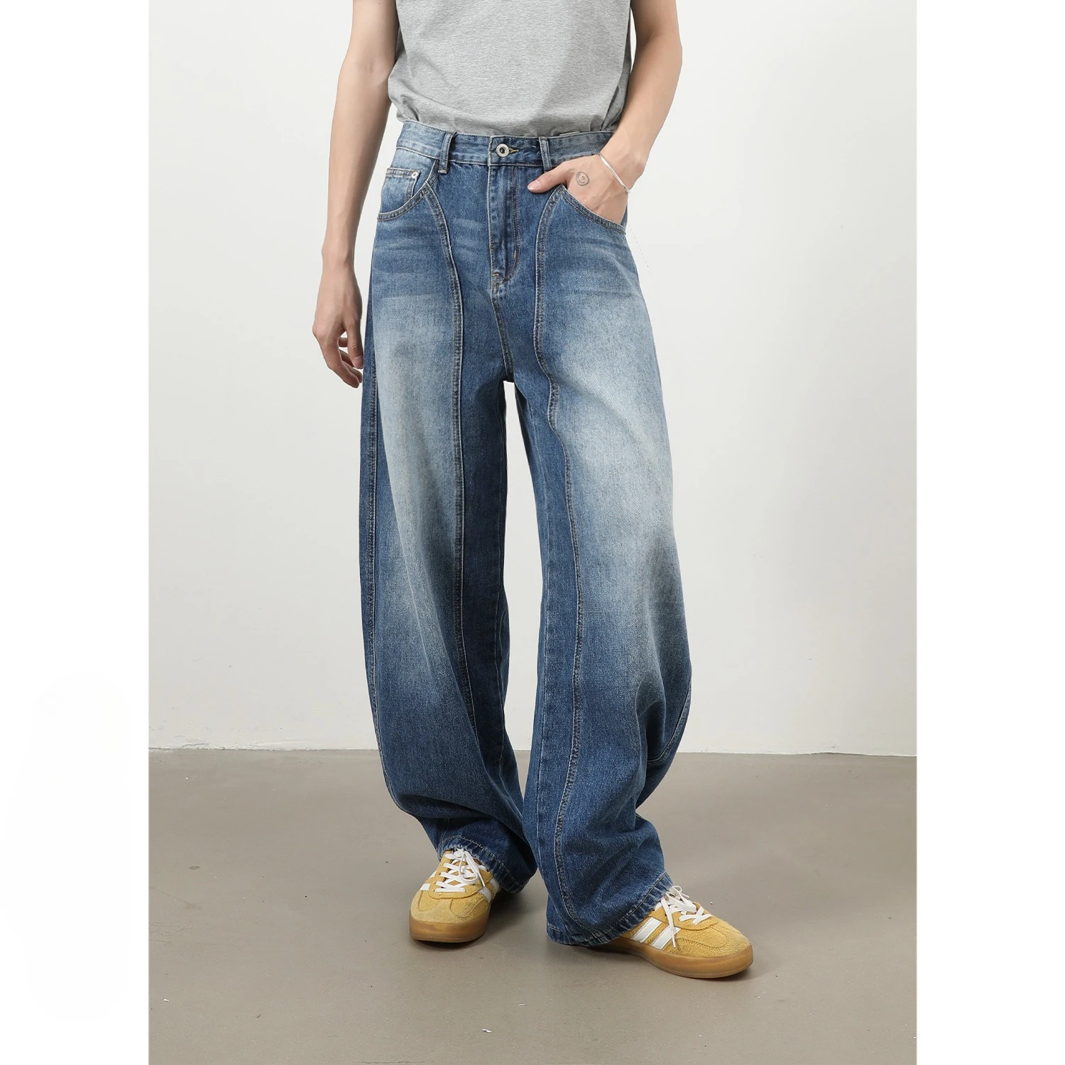 2026 New American Retro Washed Splicing Scimitar Jeans Men's Trend Straight Loose Trousers