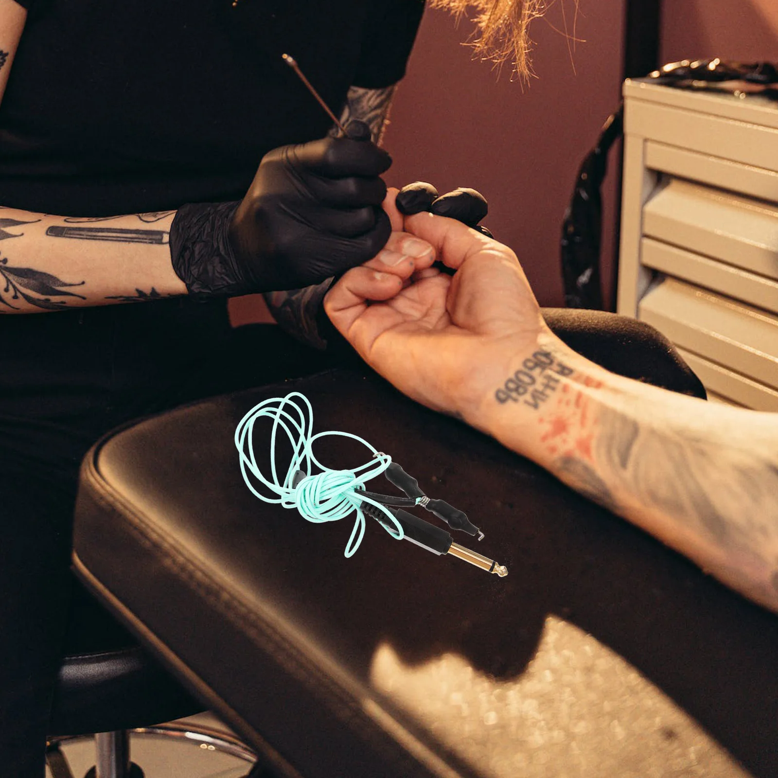 

1 шт., длинный зажим для тату-машины, шнур, водонепроницаемый крючок, стабильный кабель питания для передачи тока для татуировщиков