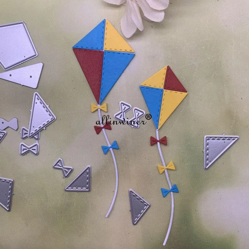 Kite Decoration Met…