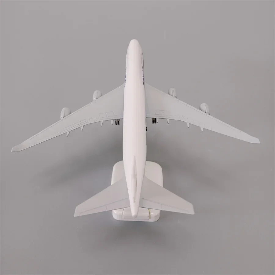 20cm Air Malaysia Airlines Boeing 747 B747 Airways Alloy Metal Airplane Model Diecast Air Plane Model &Wheels Aircraft Aeroplane