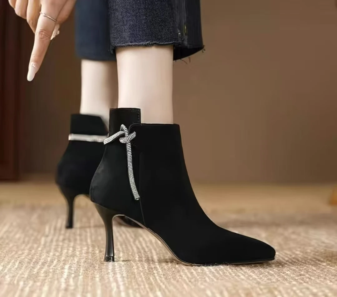 جديد الخريف حذاء من الجلد الجلد المدبوغ أحذية من الجلد للنساء أشار تو أحذية كعب رقيقة سستة الأحذية الحديثة عقدة أحذية عالية الكعب