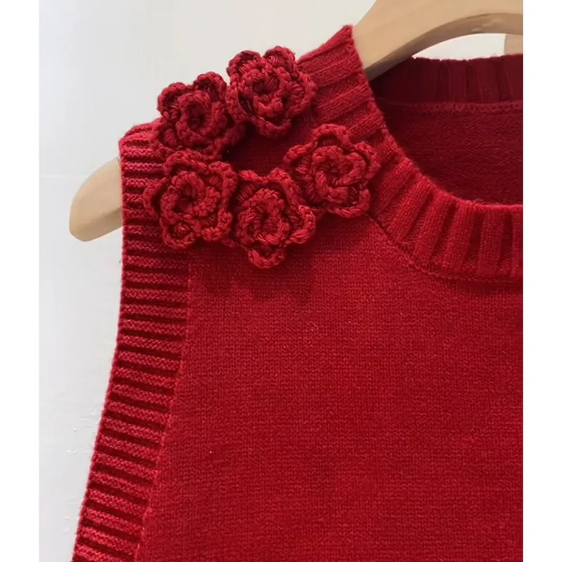 Explosions New Year's red stacked vest fashion round neck cashmere wool vest foreign style.