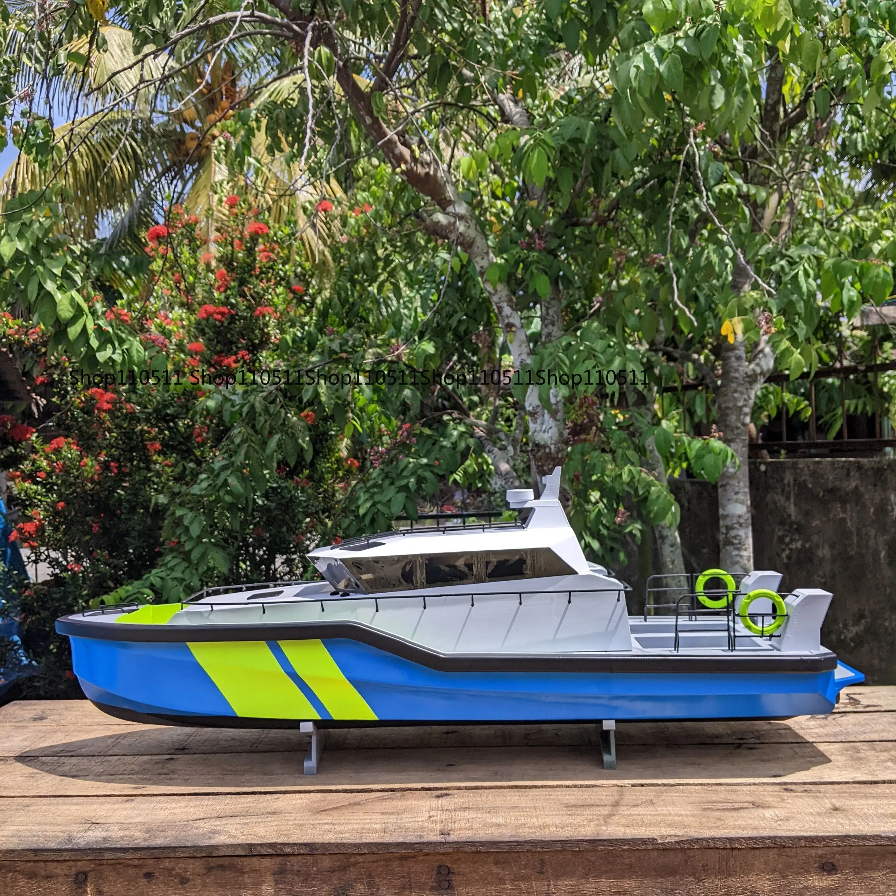 3D Printing Simulator - Barco de patrulha com controle remoto