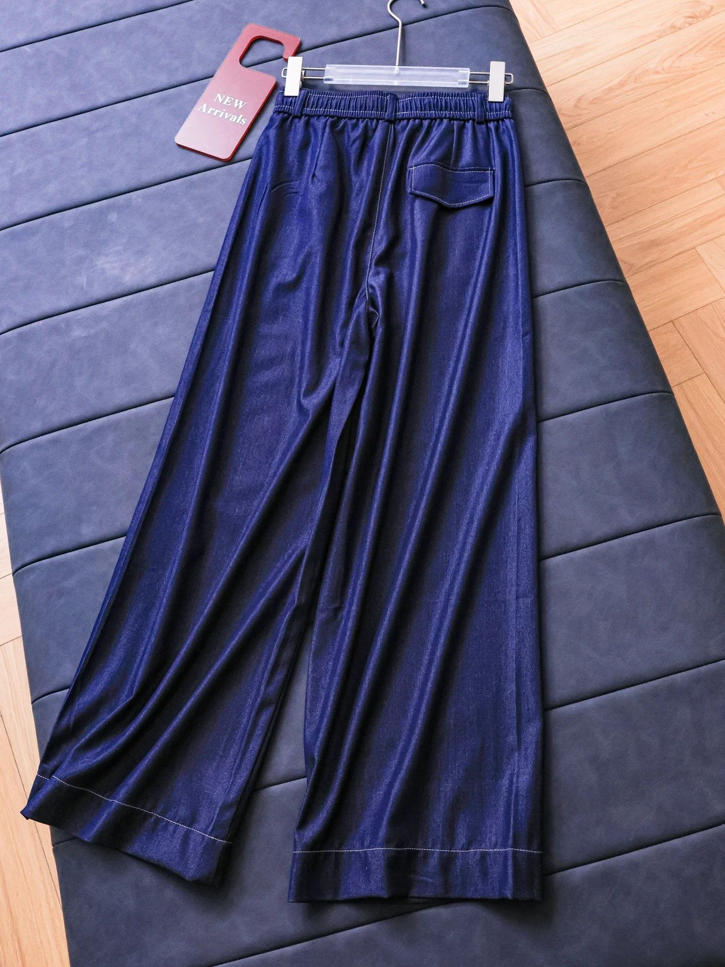 Ice Sensation Soft Skin-Friendly Narrow Wide Leg Jeans Women's Loose Straight Cut Drawstring Elastic Waist Denim Pants