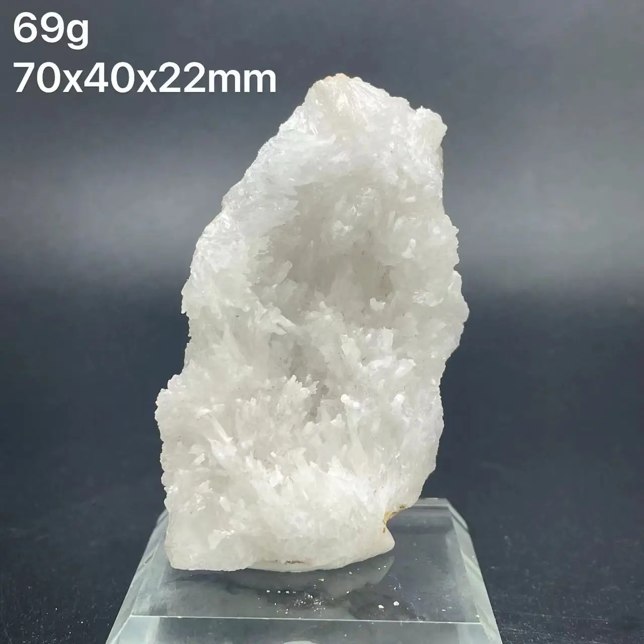 

New! 100% natural grade ore, white needle shaped mineral specimen, natural cluster healing stone from Guizhou