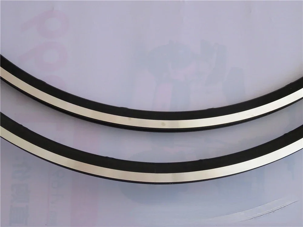 

Road Rim 700C 20 24 32 36 Hole Double-layer Aluminum Alloy V Brake Disc Brake Rivetless Rim