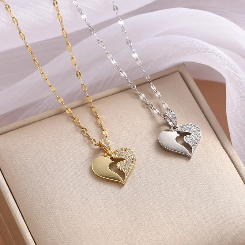 

2025 new Heart-wrenching, versatile, light luxury banquet, wedding necklace, versatile collarbone chain, titanium steel