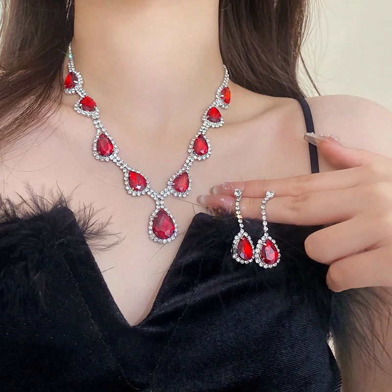 Inlaid Red Rhinestone Necklace Earring Set For Women Light Luxury Water Drop Choker Necklace Bridal Wedding Party Jewelry Sets