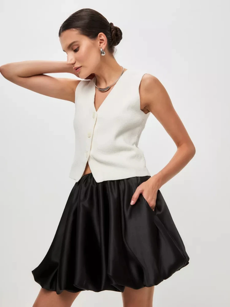 

Elegant High-waisted Black Mini Skirts for Women Spring Summer White Balloon Pleated Skirt Satin Slik Bud Women's Short Skirts