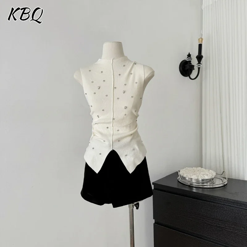 KBQ Slimming Solid Spliced Diamonds Chic Vest For Women Round Neck Sleeveless Spliced Folds T Shirt Female Fashion Winter New