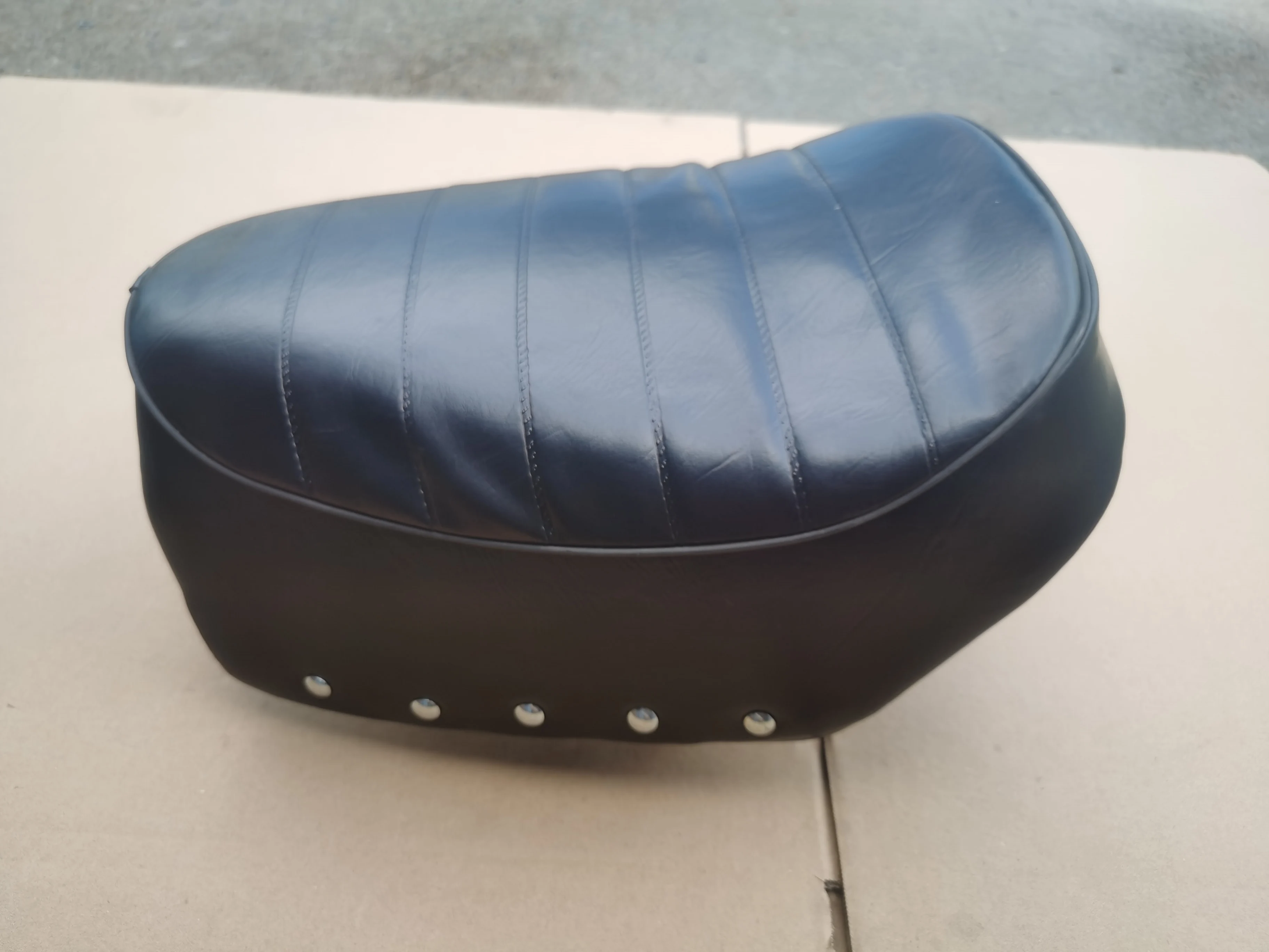 

Monkey Z50 50cc Black Fat Seat Cushion Motorcycle Accessory Gorilla Monkey Car Bike Part