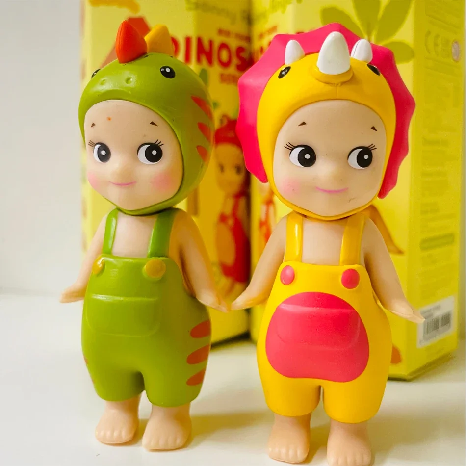 2025 Scatola Cieca Serie Dinosauri Hippers Bambola Carina Hippie Ornamenti di Moda Per Il Telefono Mobile Spongebobs Giocattolo Per Il Regalo Per I Bambini