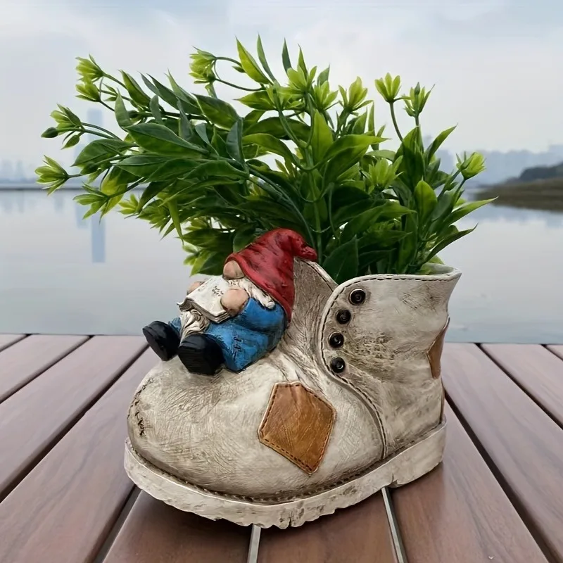 

Retro Dwarf Toe Shoes Art Decoration Tree Essence Flower Pot - Paint Polishing, Irregular Shape, Indoor and Outdoor Decoration