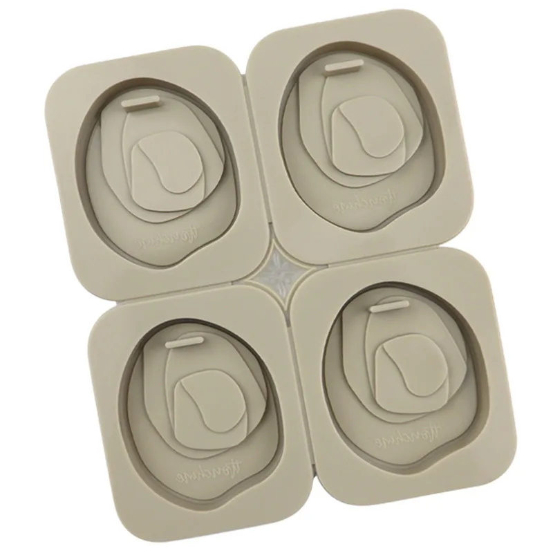 4 Even Peach Hearts, Silicone Wax Flake Molds, Aromatherapy Gypsum Car Pendant XG813
