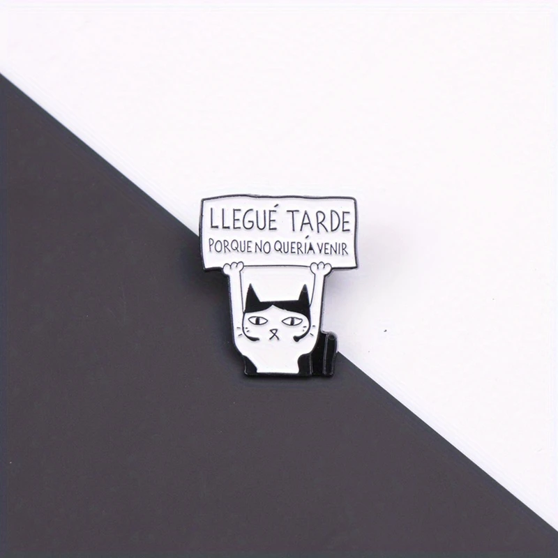 Cute Cartoon Cat Enamel Pin Badge, Funny Novelty 