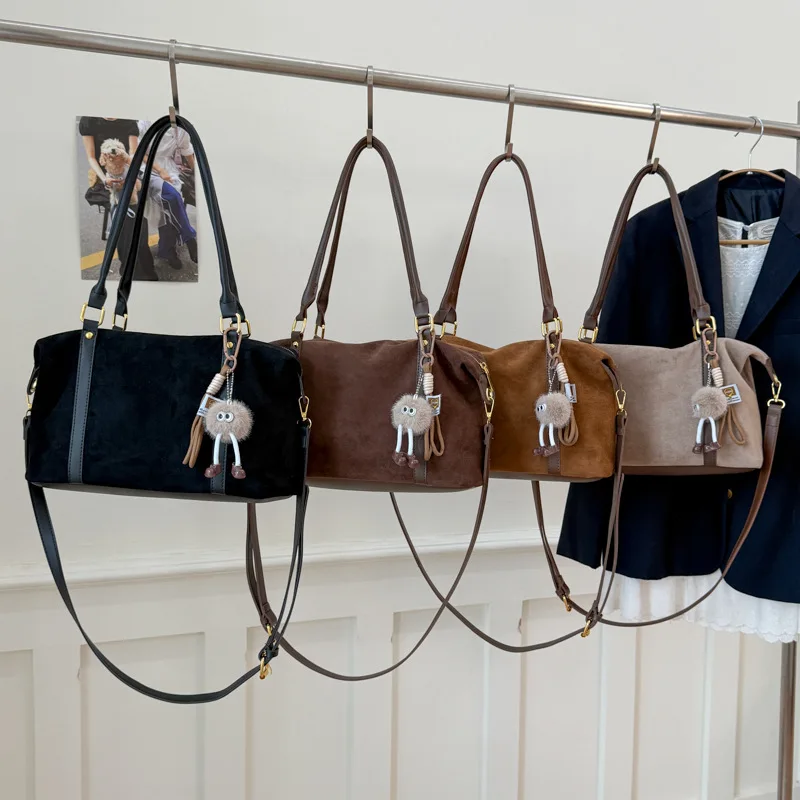 

Шикарная женская сумка через плечо с подушкой 2025, элегантный слинг с верхней ручкой, модная сумка с внутренними карманами для города и свиданий ​