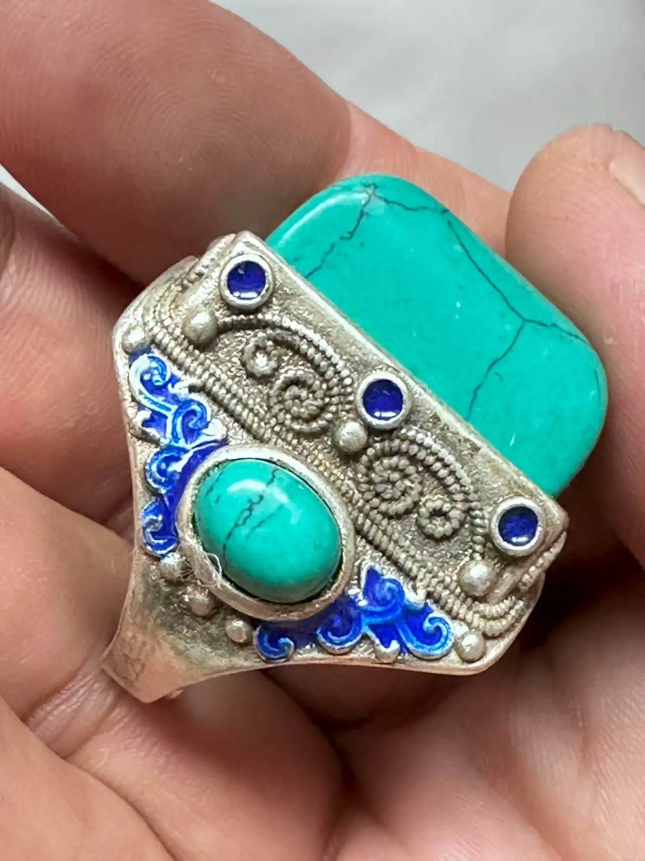 Jewelry inlaid turquoise ring  turquoise square ring face men's finger wrench