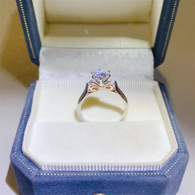 High-quality Moissanite PT950 Platinum 3 Carat Classic Six-Claw Ring for Women, premium fine jewelry for collection and gifting
