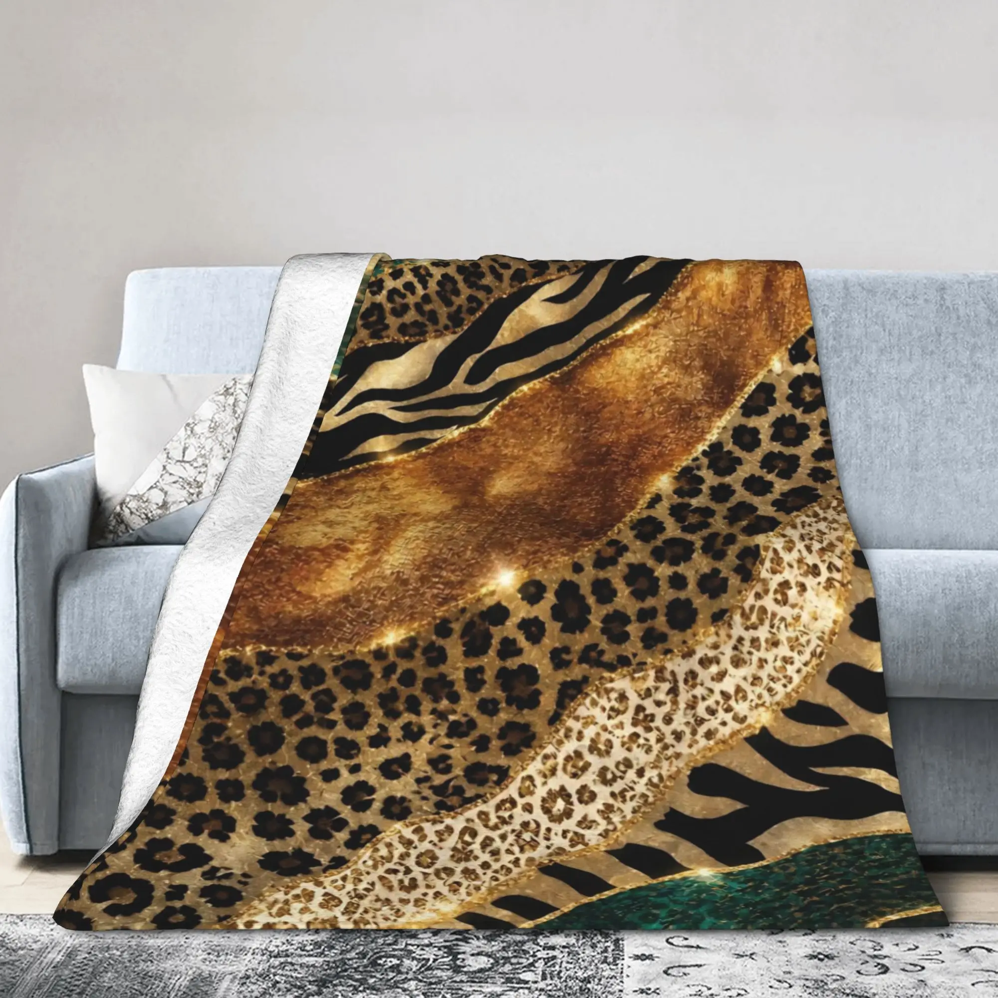 Leopard Patchwork Spliced Fuzzy Blankets  Awesome Throw Blankets for Bed Sofa Couch 125*100cm Quilt