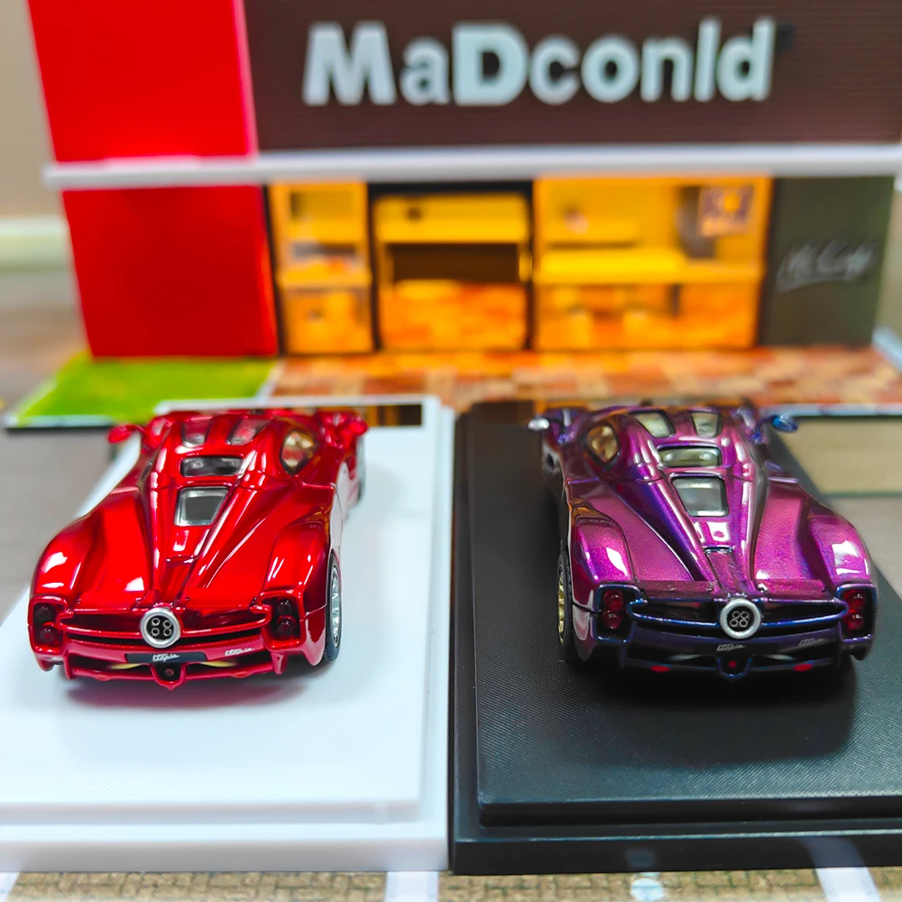 XF モデル 1:64 Utopio 合金車モデル静的コレクション装飾ホリデーギフトおもちゃ