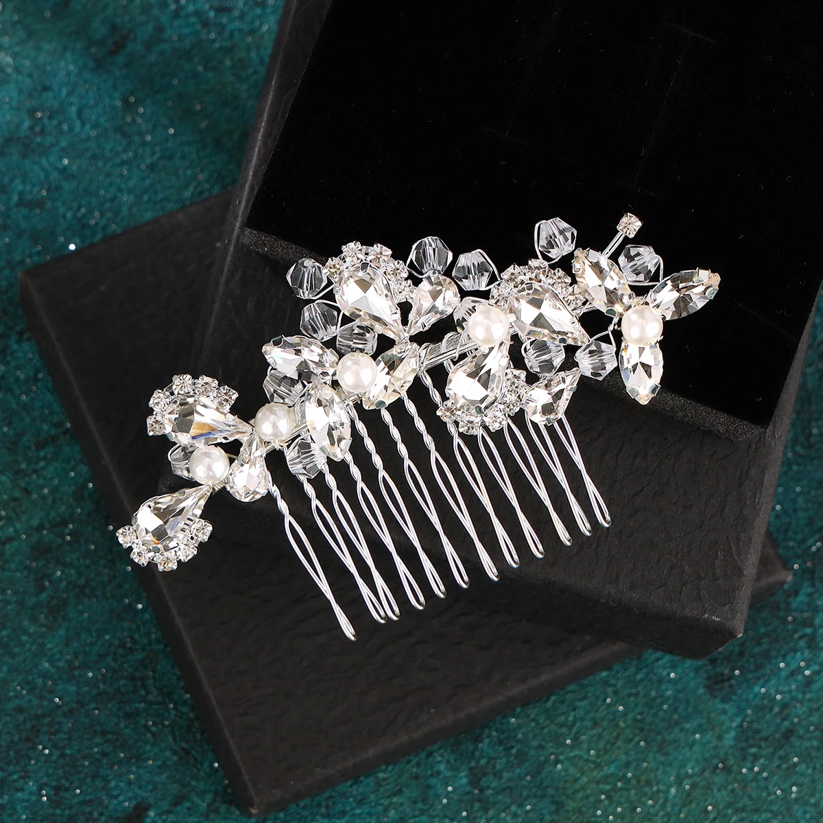 Wedding pearl hair comb bridal crystal tiara bridal rhinestone hairpin hair ornament for women and girls