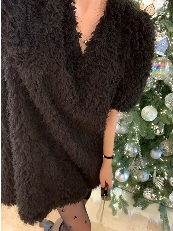 Chic Autumn Winter Soft Style V-neck Fluffy Loose Casual  Color Short Sleeve Dress  Skirt for Women