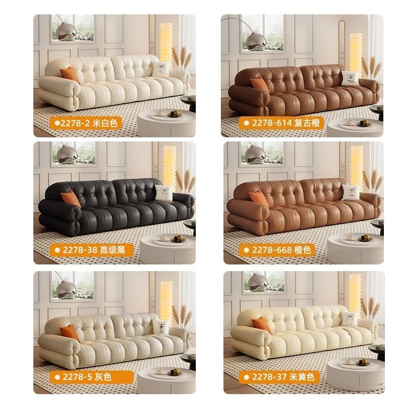 直線ソファ モダンなリビングルーム 小さなアパート フレンチレトロ ブラックピアノキー レザーソファ