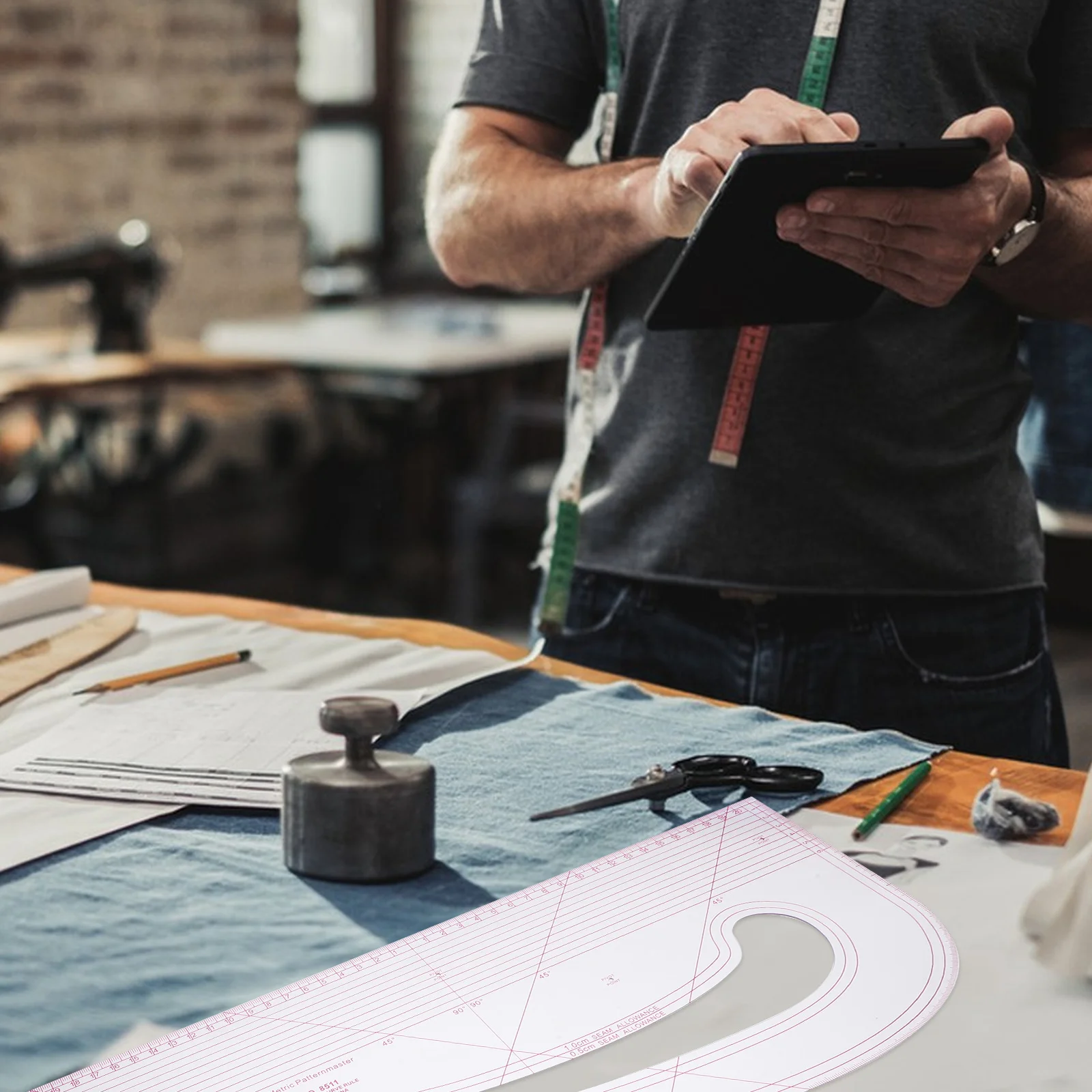 Righello per classificazione curva Bigodino francese con orlo caldo trasparente per cucitura di modelli PC per principianti che realizzano tessuti da donna