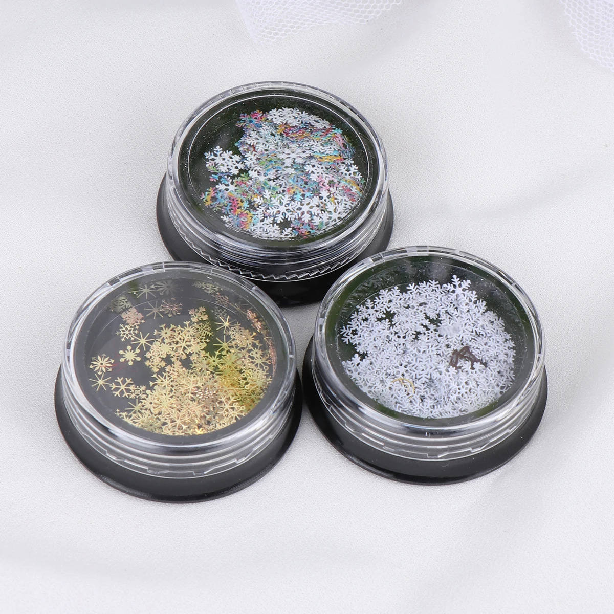 

3 Boxes Festive Snowflake Nail Sequins Easy Apply DIY Manicure Kit for Home Salon Decoration Cell Phone Case Nail Art Sticker