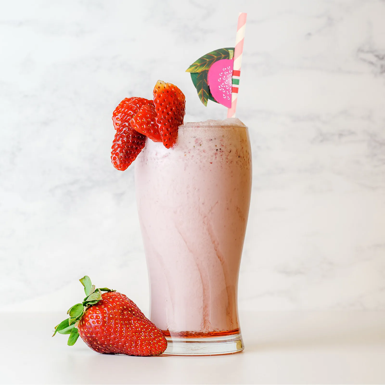 

50Pcs Paper Drinking Straws Fruit Shape Classical Honeycomb Ball for Party Supplies Hawaii Theme Festival