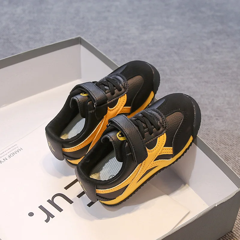 

Детские повседневные кеды для мальчиков и девочек, новые модные скейтборд-кроссовки, стильная универсальная обувь для активного отдыха и спорта.