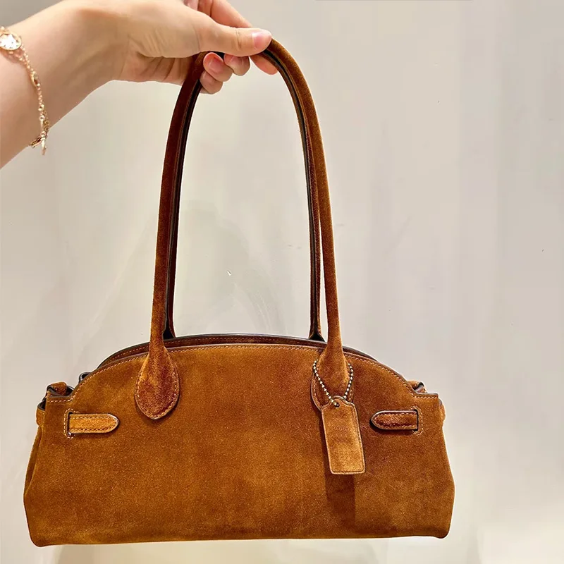 

Light Luxury Brand Design Shoulder Bag European American Retro Tote Bag New High-end Underarm Bag Stylish Versatile Commuter Bag