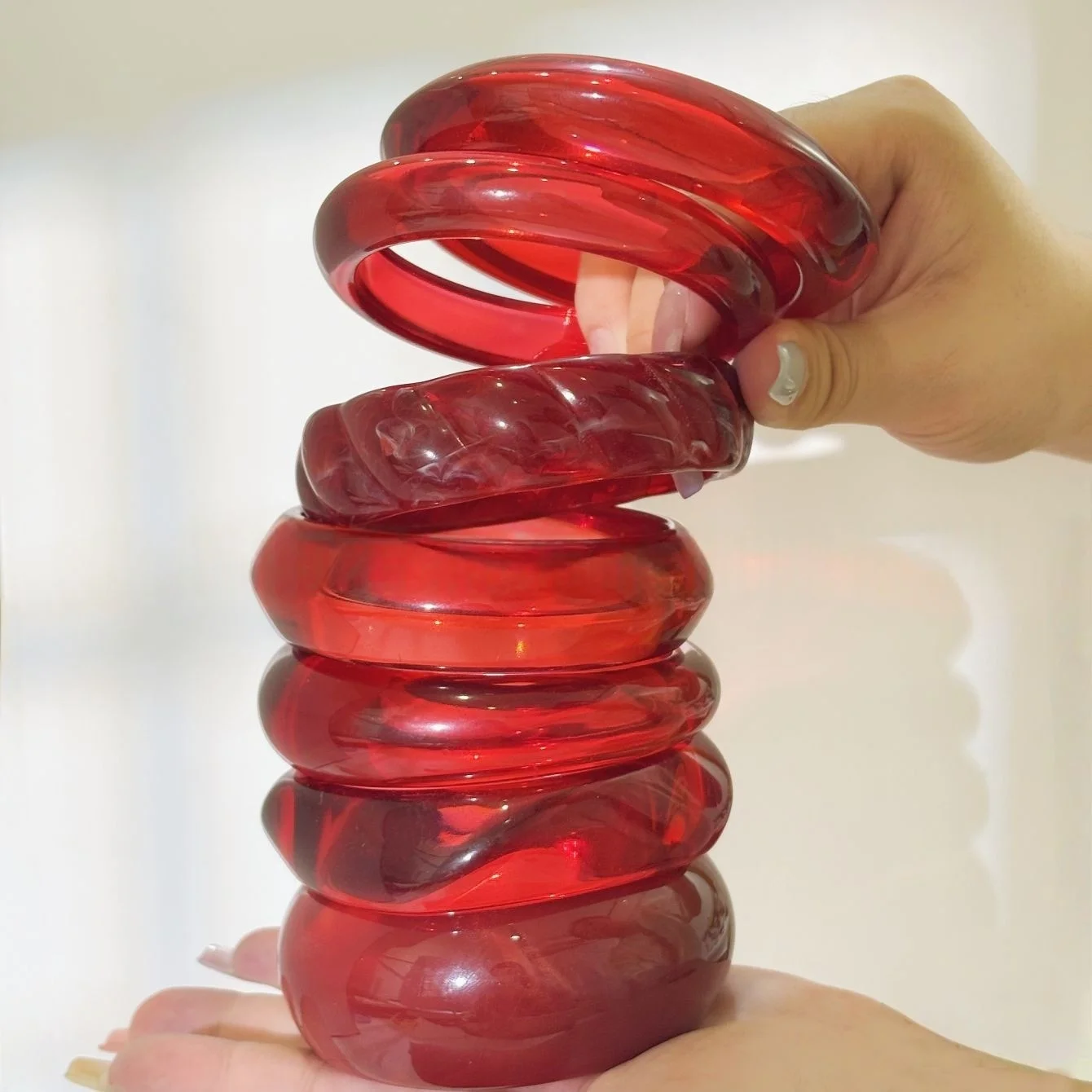 7 Styles Transparent Red Bright Resin Fashion Bracelet Geometric Irregular Cuff Bangle Summer Vacation Jewelry for Women