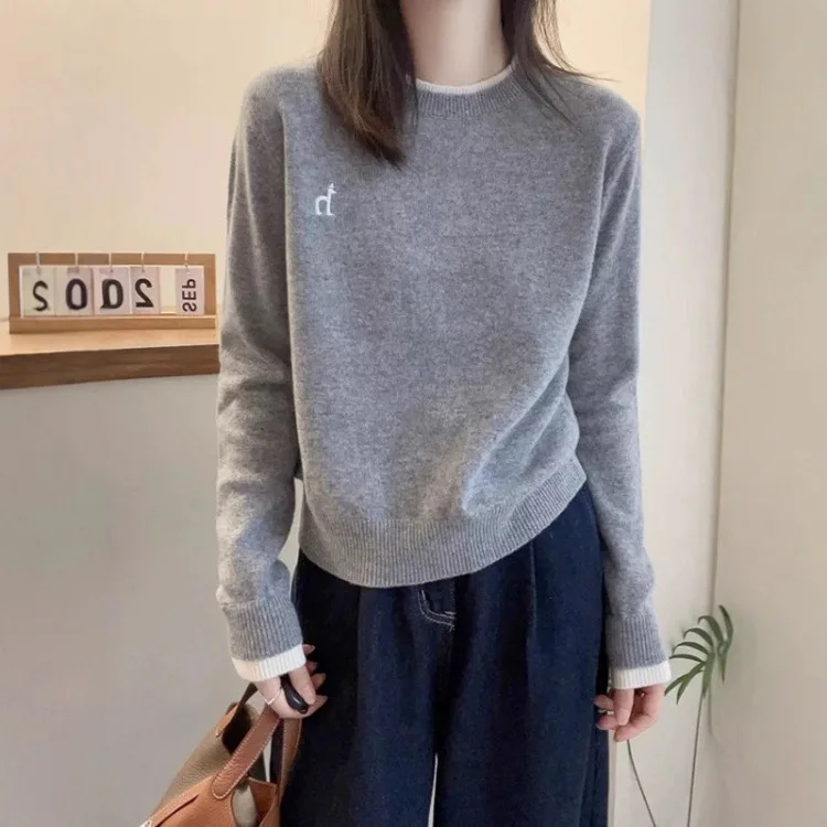 

Женская одежда, осень 2024, простой и модный, мягкий и липкий базовый свитер, женский вязаный свитер с вышивкой букв