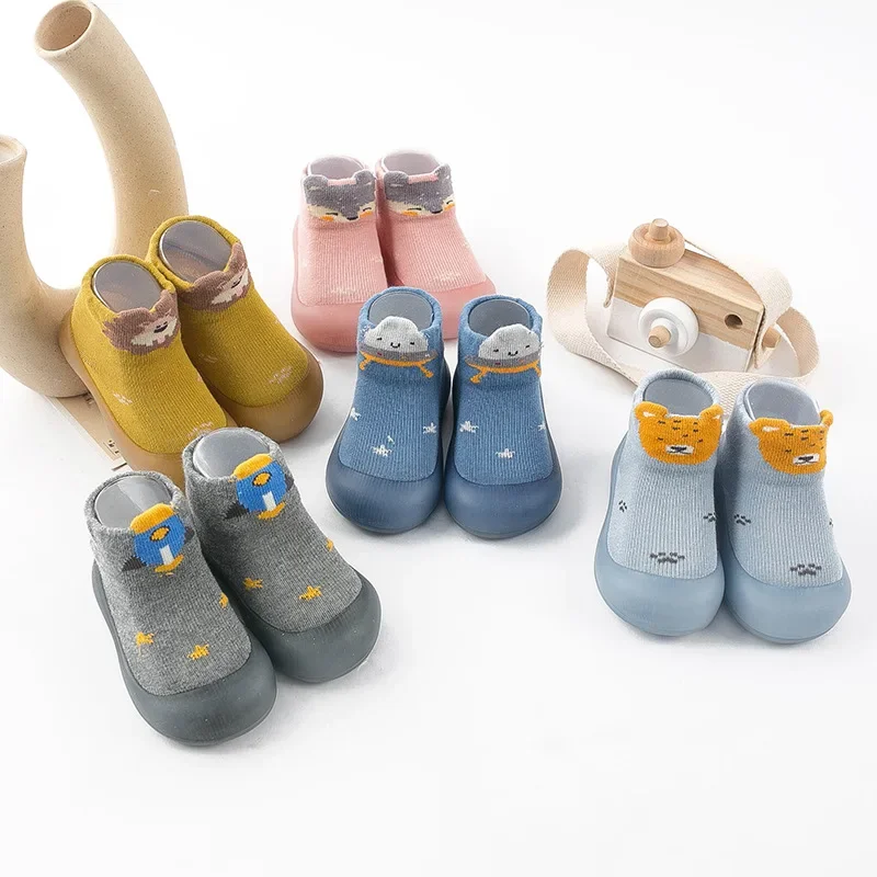 Infant Toddler Toddler Shoes Autumn and Winter Soft-soled Children\'s Shoes Non-slip Breathable Baby Indoor Floor Socks Shoes