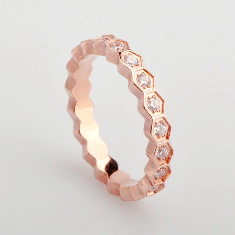 

Rhombus beehive full diamond ring with rose gold ring for women's tail ring index finger diamond titanium steel jewelry