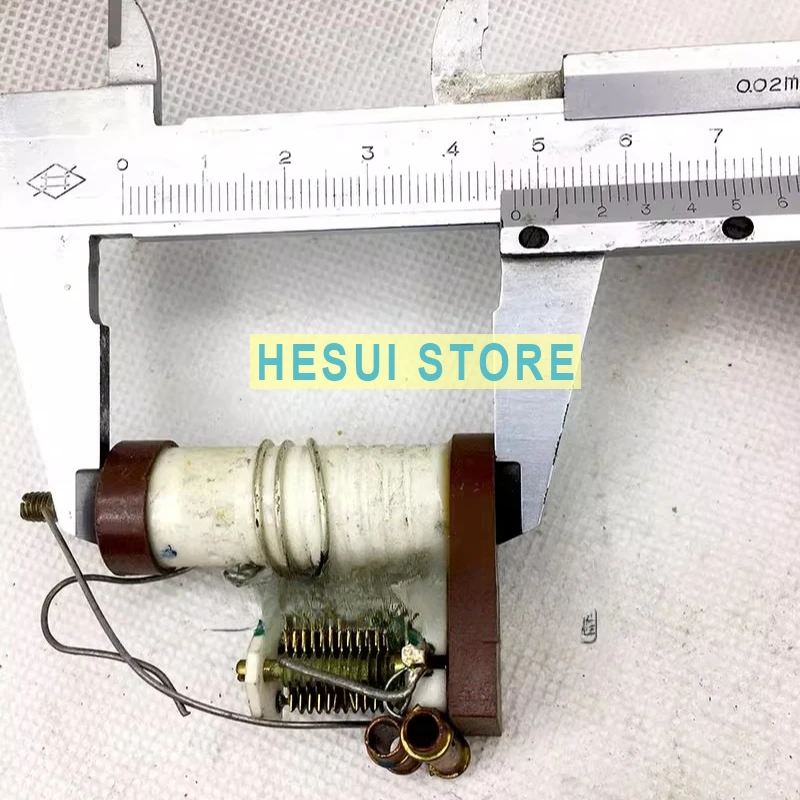 222 military aircraft accessories inductance coil, fine-tuning capacitor one price randomly sent, please note