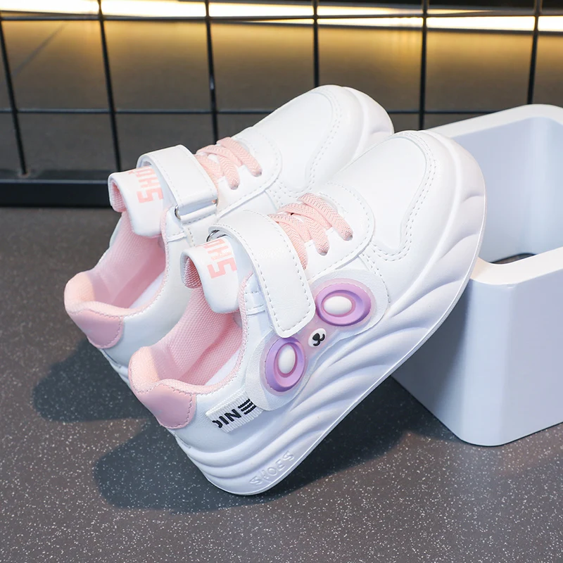 

Children's Sports Shoes Girls Soft Bottom Breathable Sneakers Kid Outdoor Casual Shoes Fashion Cartoon Board Shoes Size 26-37