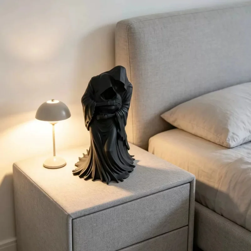 Gothic Dark Style 3D Printed Skeleton Sculpture Death Ghost Embracing Pose Desktop Decor Ornament