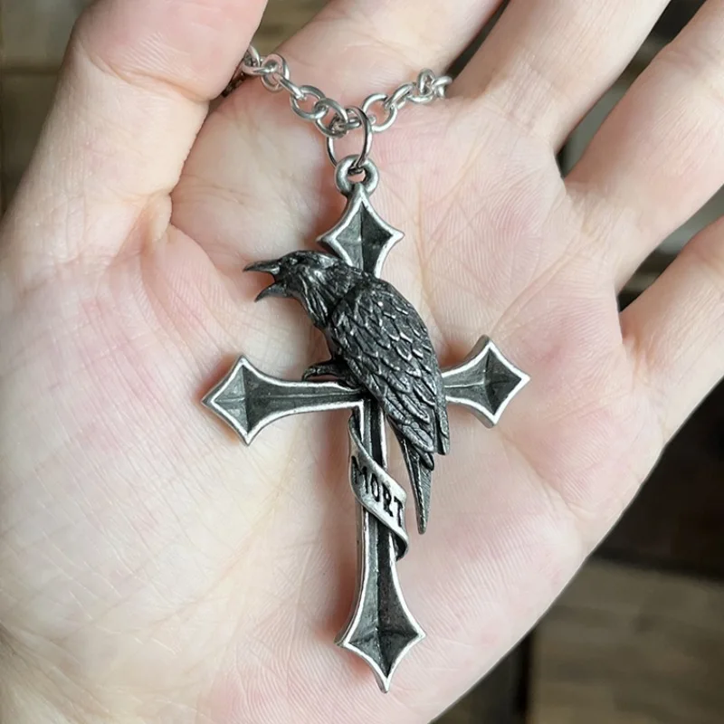 Retro Gothic Punk Dark Cross Black Crow Personalized Trend Versatile Pendant Necklace Accessories