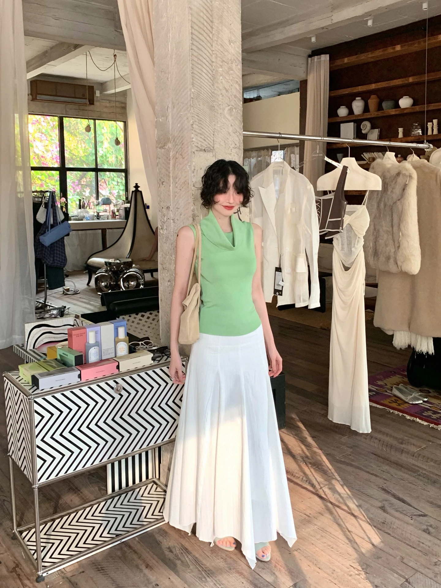 

Элегантная винтажная юбка А-силуэта со средней/заниженной талией, хлопковая юбка-солнце, асимметричный дизайн, мягкая и удобная, для города и повседневной носки