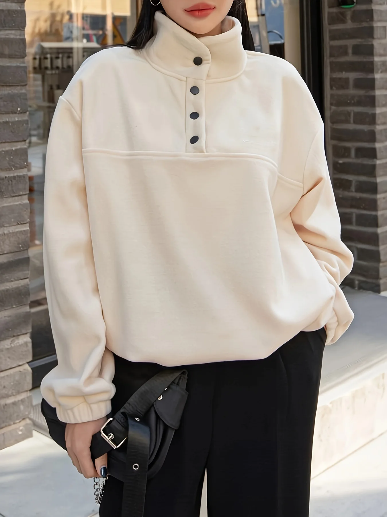 Herbst und Winter neuer Hoodie einfarbig Modetrend Pullover Stehkragen Knopf lockerer lässiger Hoodie