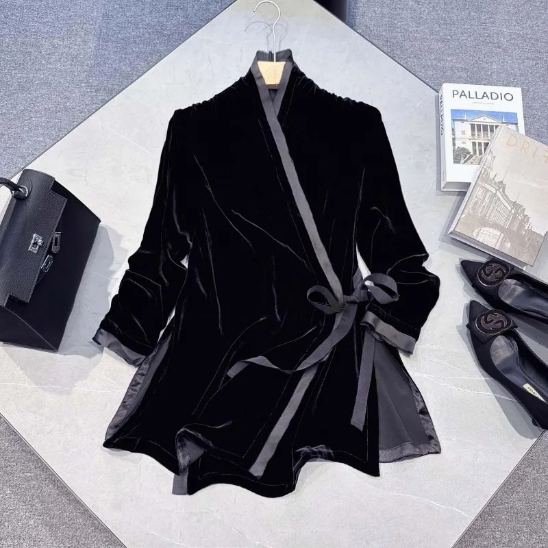 French Fashion High End Slim Fit Jacket Women 2025 New Autumn Age Reducing Versatility Skinny Long Sleeved Sloping Collar Coat