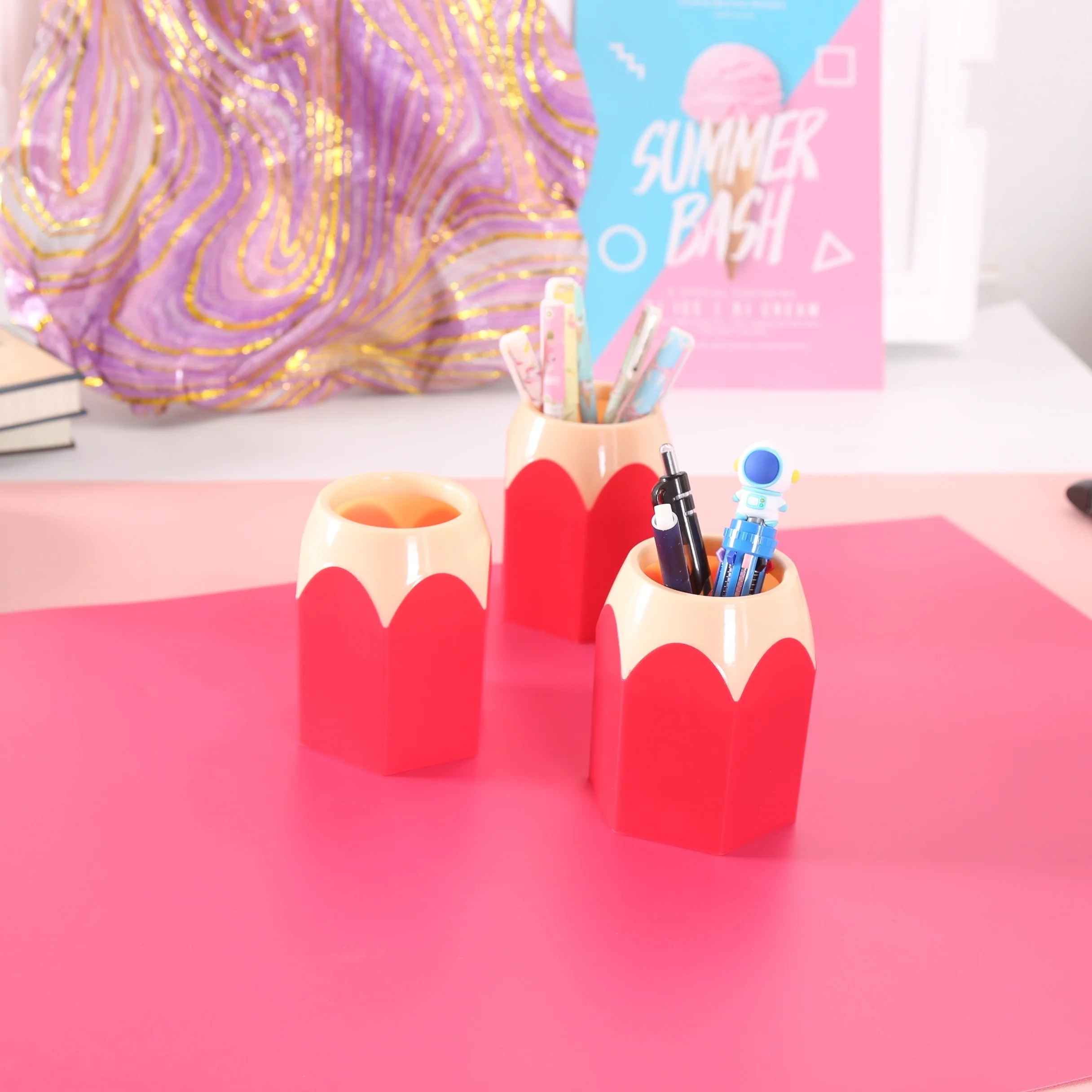 Simple Pencil Shaped Stationery Storage Container, Desktop Student Office Supplies Colorful Plastic Storage Pen Container 1pc