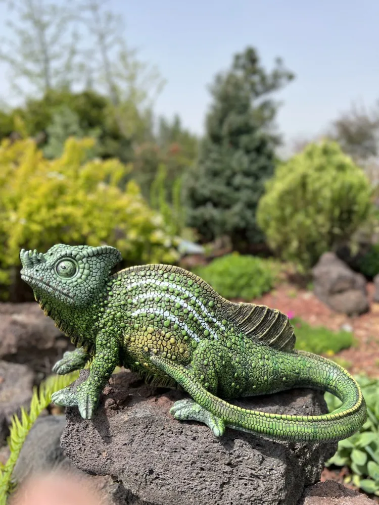 Simulated Animal Chameleon Resin Ornaments Kindergarten Landscape Sculpture Crafts Outdoor Garden Courtyard Figurines Decoration