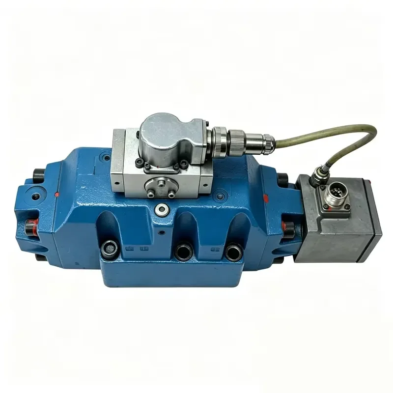 In Stock D662 Series Servo Proportional Valve Pilot Operated ISO 05 NG10 350Bar Integrated Electronics OBE Hydraulic Valve