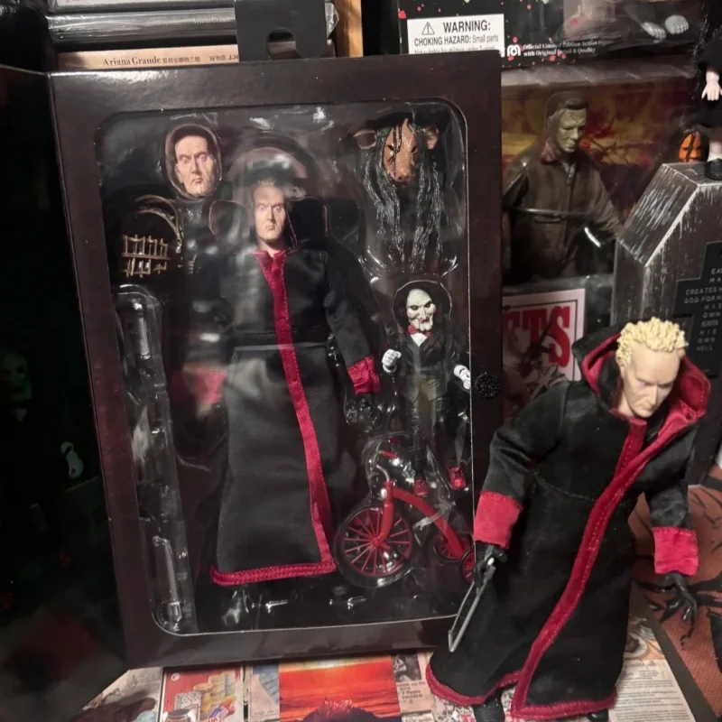 

Hot Neca 60612 Saw Ultimate Chainsaw Red Robe Jigsaw Deluxe Edition 7-Inch Action Figure Figure Laser Original In Stock