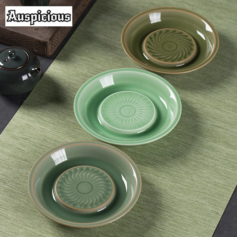 

Creative Longquan Celadon Pot Holder Handmade Water Storage Dry Soaking Table Teaware Support Base Kung Fu Teaware Accessories